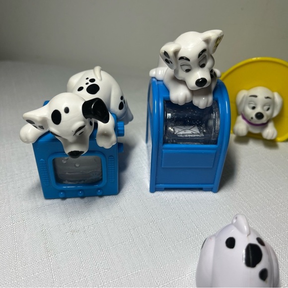 McDonald's Dalmatian Figures with Colorful Vehicles. McDonald’s. Play or collect - Picture 6 of 8
